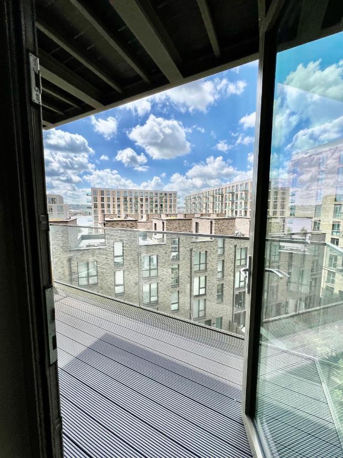 Luxury 2 Bedroom 2 Bathroom - Airport * Londres